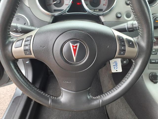2006 Pontiac Solstice - $12,994