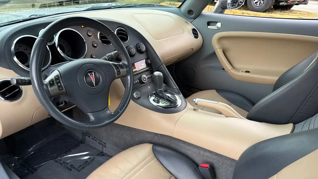 2006 Pontiac Solstice Base