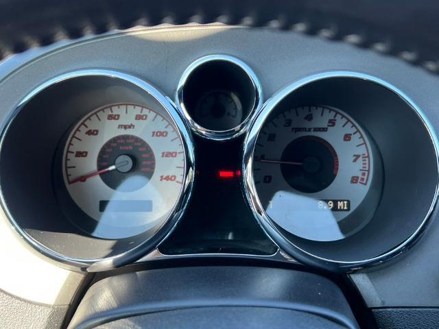 2006 Pontiac Solstice - $10,597
