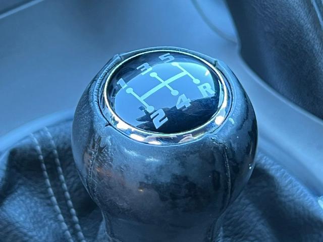 2006 Pontiac Solstice - $10,597