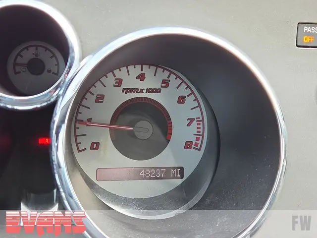 2007 Pontiac Solstice - $12,988