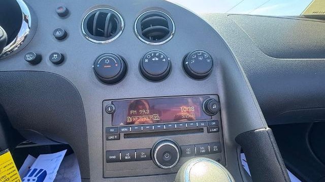 2008 Pontiac Solstice Base