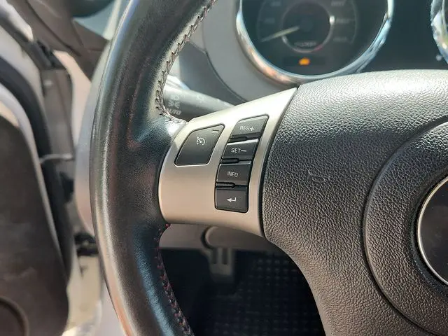 2008 Pontiac Solstice - $14,789