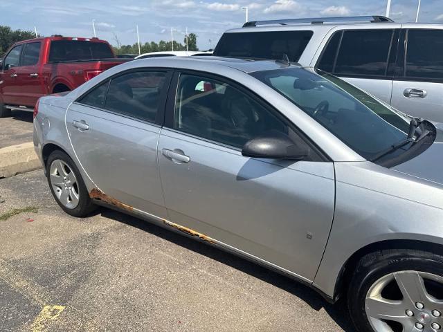 2009 Pontiac G6 - $3,179