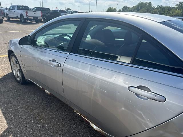 2009 Pontiac G6 - $3,179