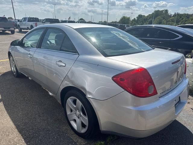2009 Pontiac G6 - $3,179