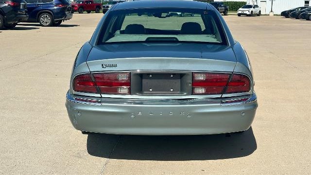 2003 Buick Park Avenue Base
