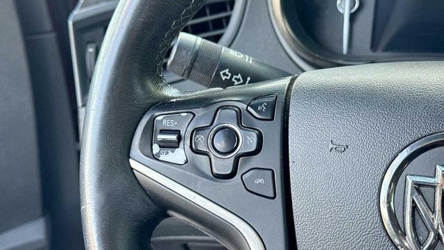 2015 Buick LaCrosse Base