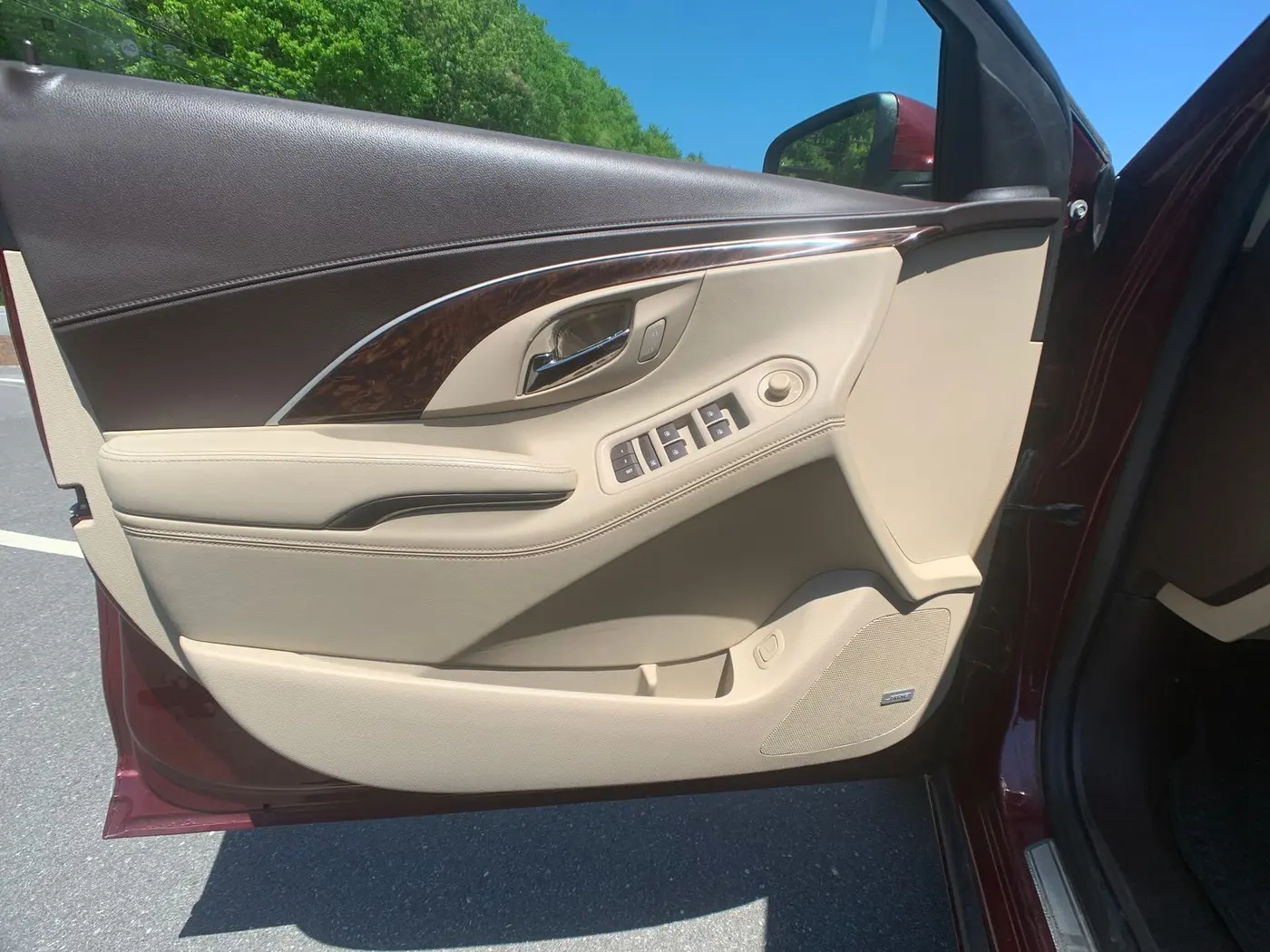 2016 Buick LaCrosse - $14,998