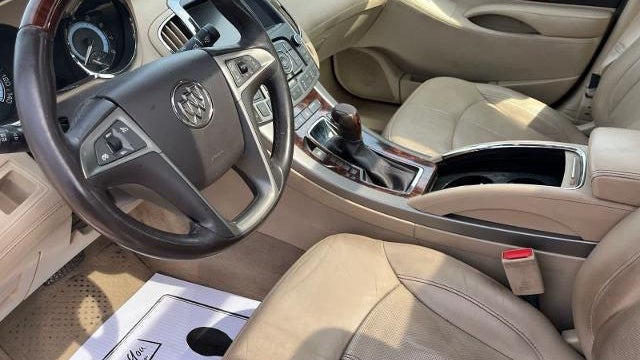 2013 Buick LaCrosse Premium 1