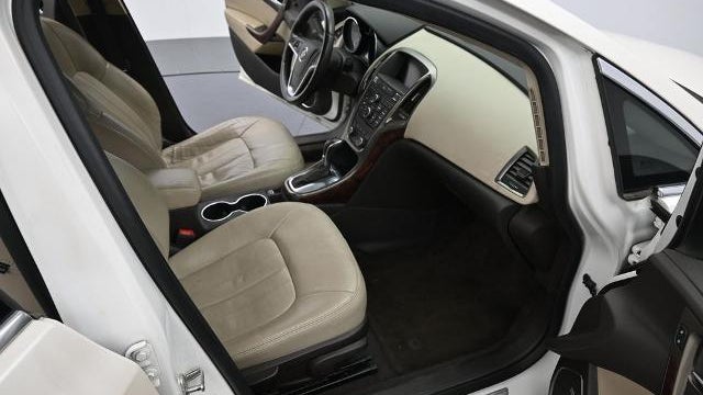 2013 Buick Verano Leather Group