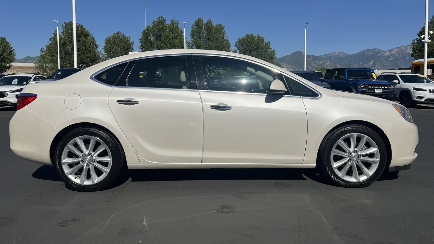 2016 Buick Verano Leather Group