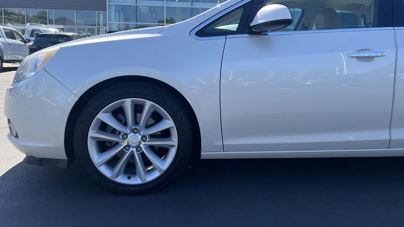 2016 Buick Verano Leather Group