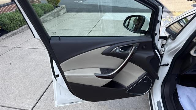 2014 Buick Verano Leather Group