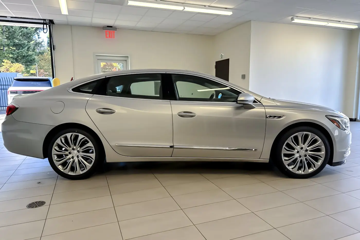 2017 Buick LaCrosse - $17,917