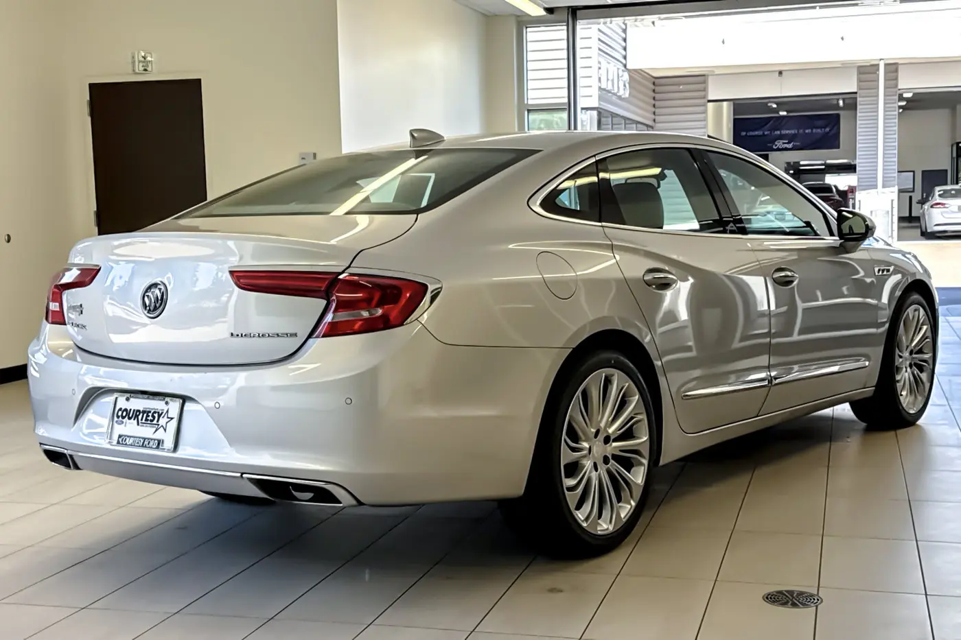 2017 Buick LaCrosse - $17,917