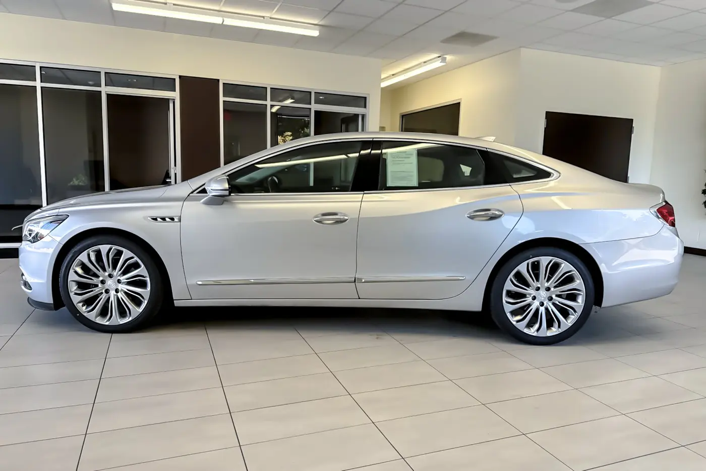2017 Buick LaCrosse - $17,917
