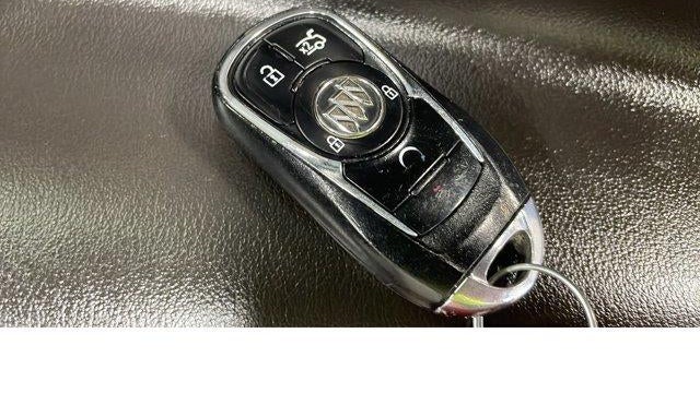 2017 Buick LaCrosse Essence