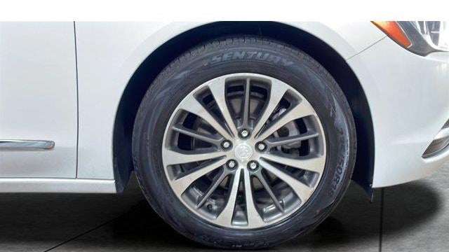2017 Buick LaCrosse Essence