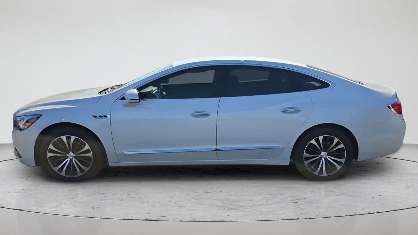 2017 Buick LaCrosse Essence