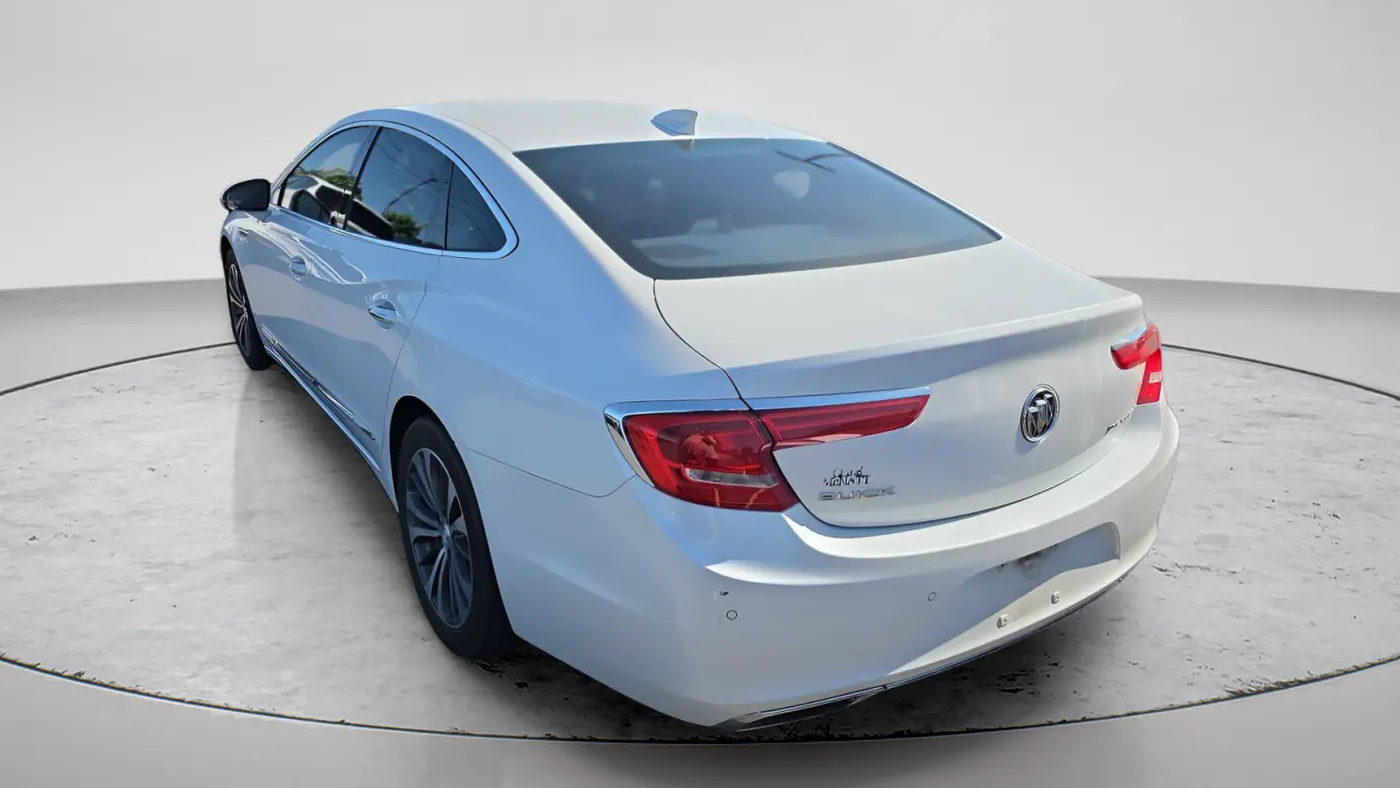 2017 Buick LaCrosse Essence