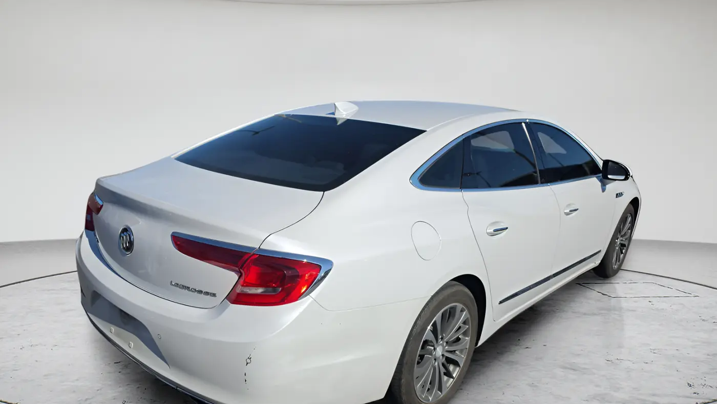 2017 Buick LaCrosse Essence