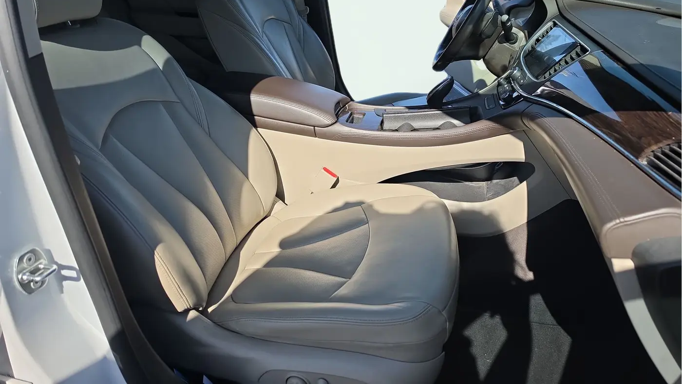 2017 Buick LaCrosse Essence