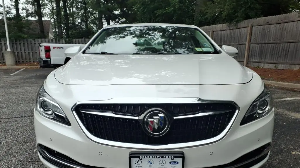 2017 Buick LaCrosse Premium