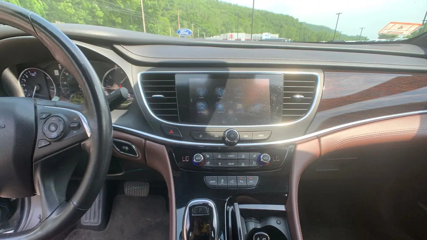 2019 Buick LaCrosse Avenir