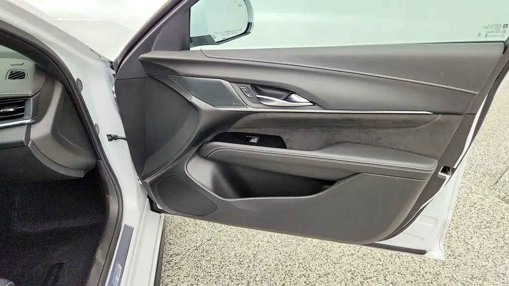 2024 Cadillac CT4-V Blackwing