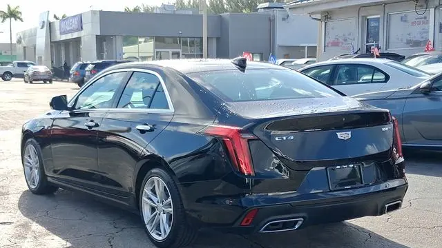 2022 Cadillac CT4 Luxury