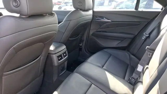 2022 Cadillac CT4 Luxury