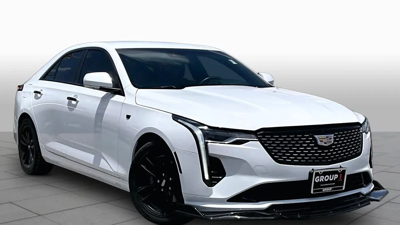 2024 Cadillac CT4 Luxury