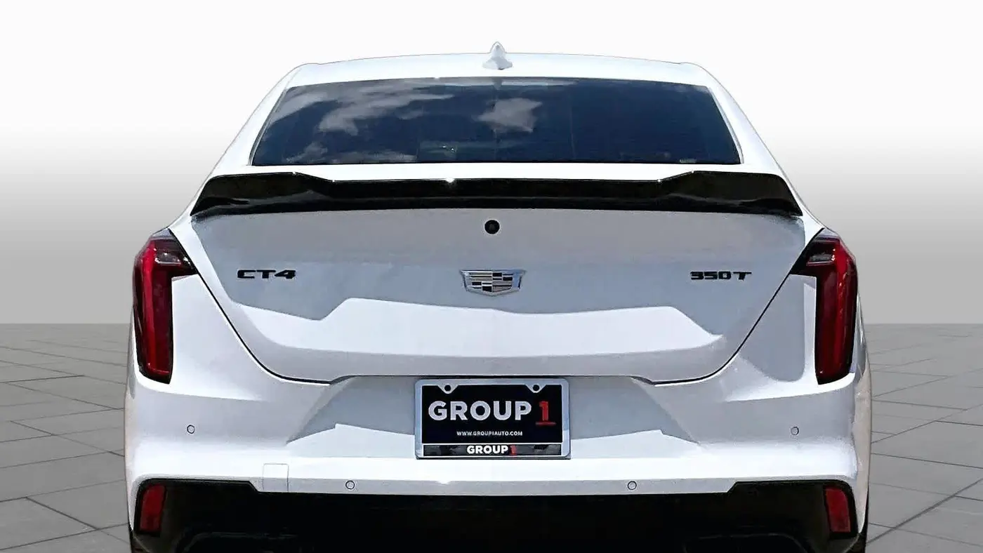 2024 Cadillac CT4 Luxury
