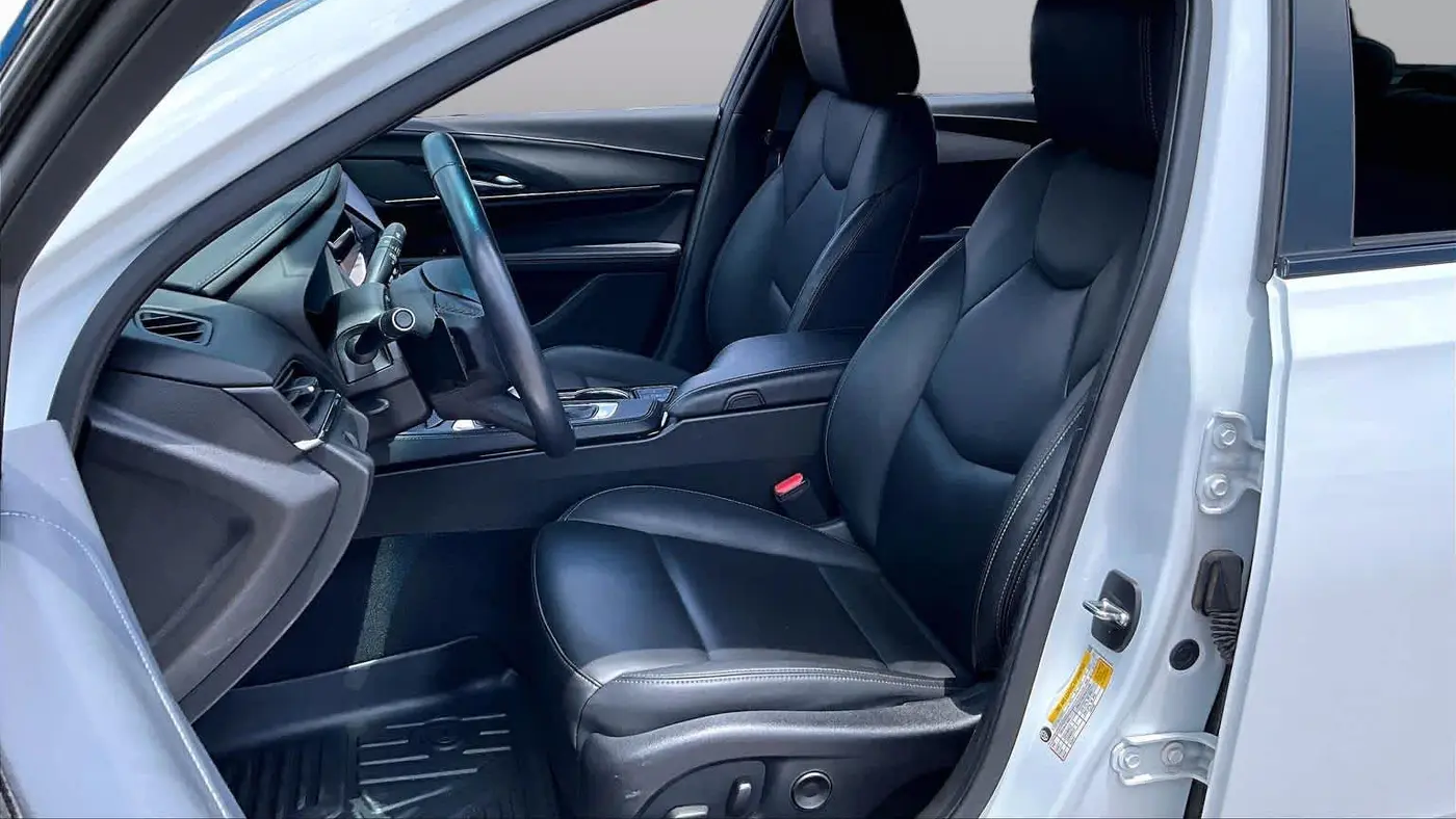 2024 Cadillac CT4 Luxury