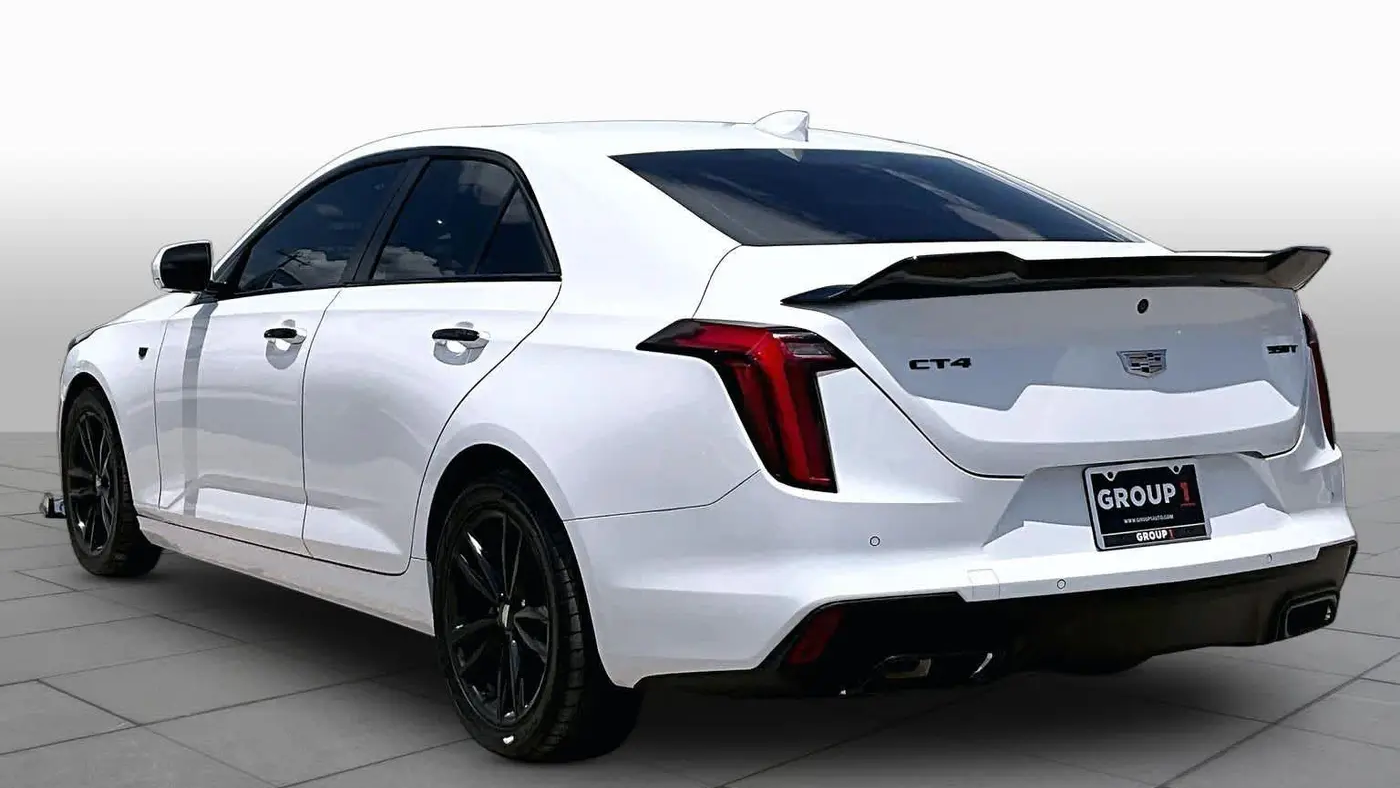 2024 Cadillac CT4 Luxury