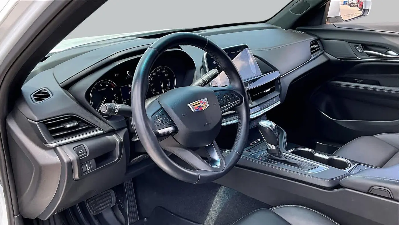 2024 Cadillac CT4 Luxury