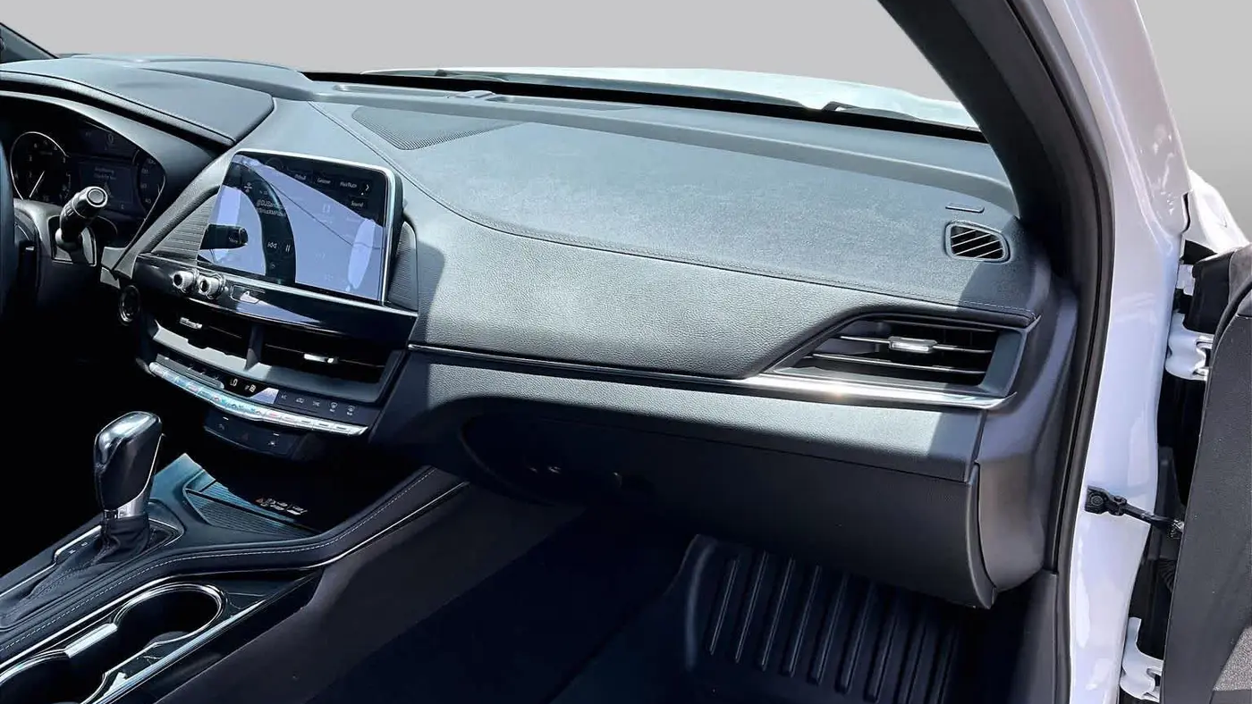 2024 Cadillac CT4 Luxury