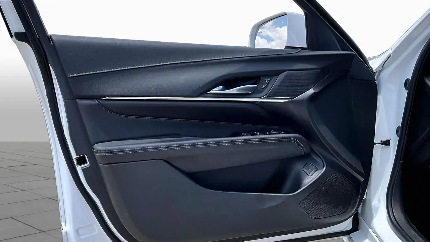2024 Cadillac CT4 Luxury