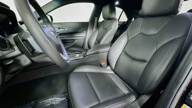 2023 Cadillac CT4 Luxury