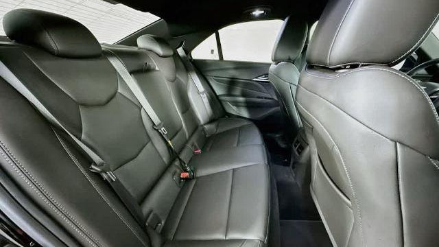 2023 Cadillac CT4 Luxury