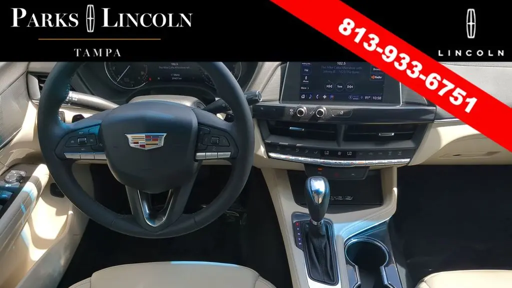 2023 Cadillac CT4 Luxury