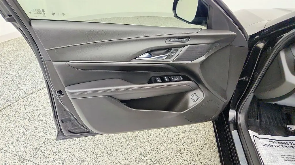 2022 Cadillac CT4 Premium Luxury