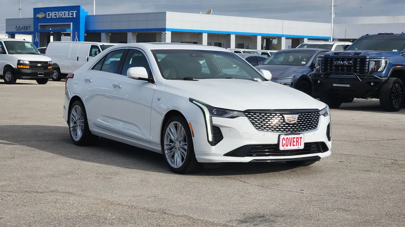 2023 Cadillac CT4 Premium Luxury