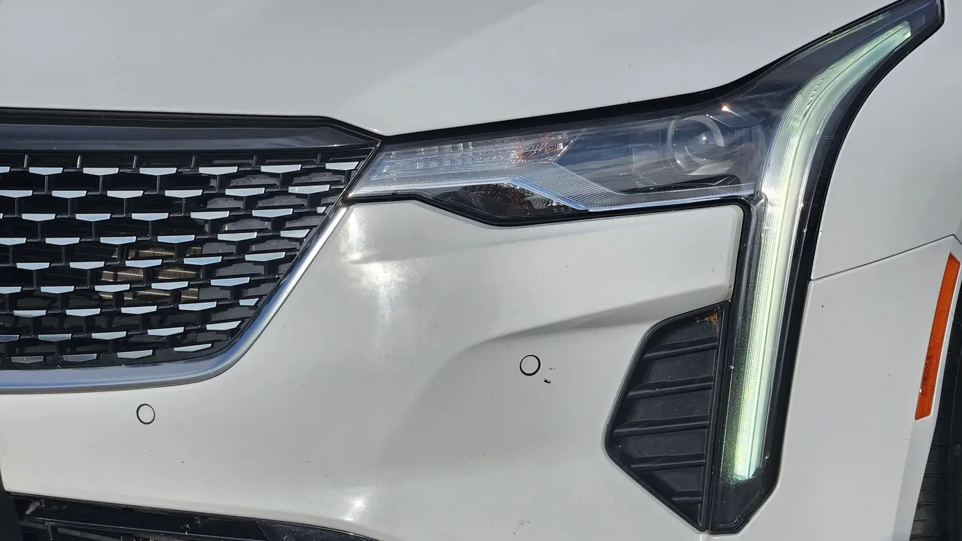 2023 Cadillac CT4 Premium Luxury