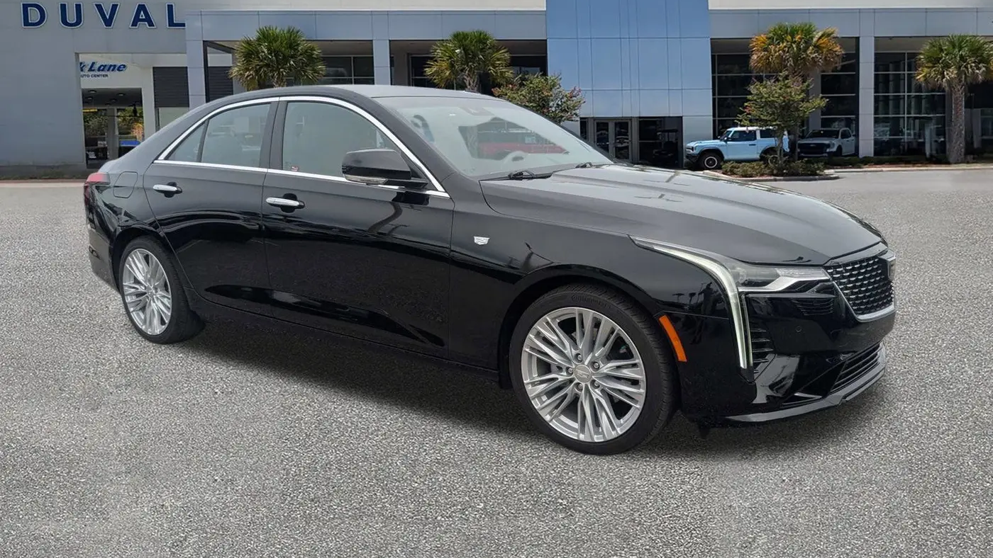 2022 Cadillac CT4 Premium Luxury