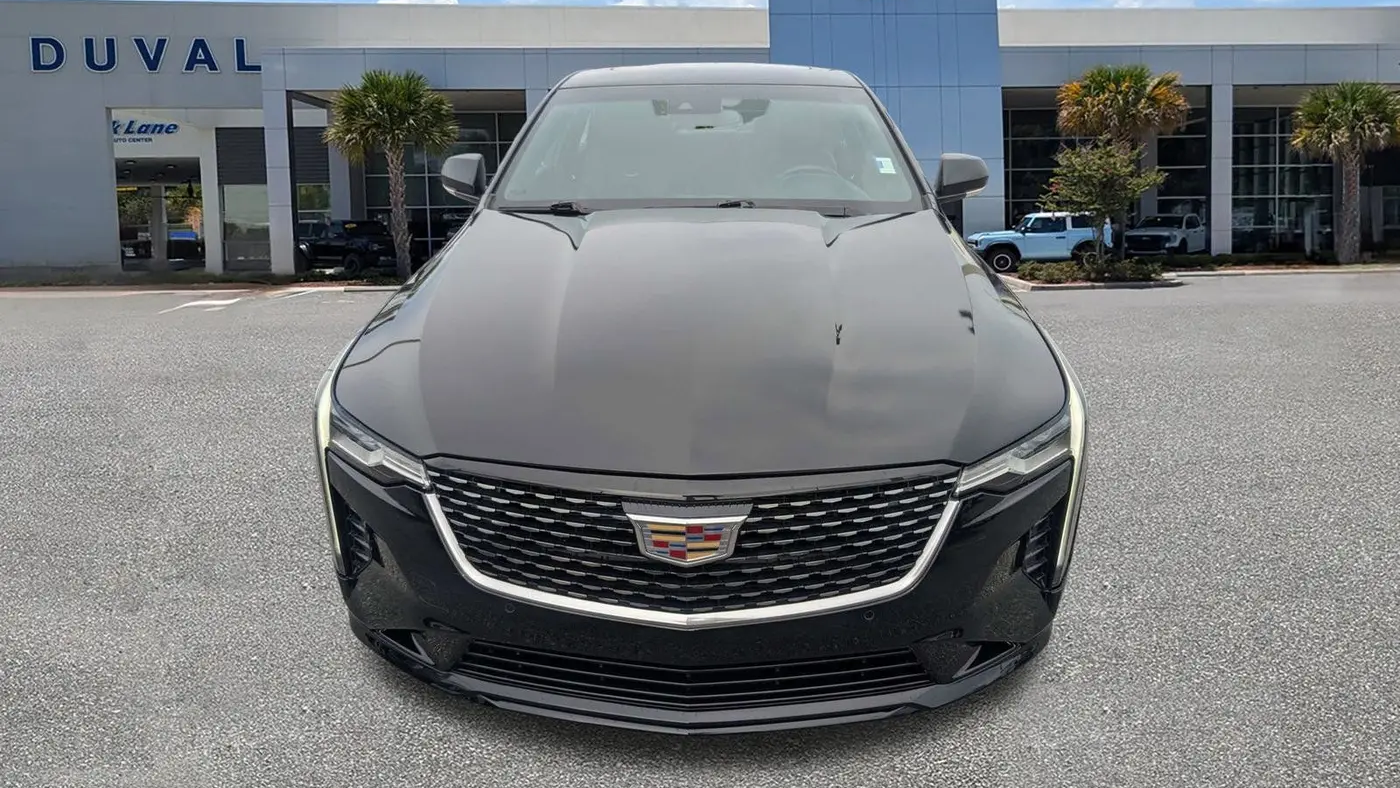2022 Cadillac CT4 Premium Luxury
