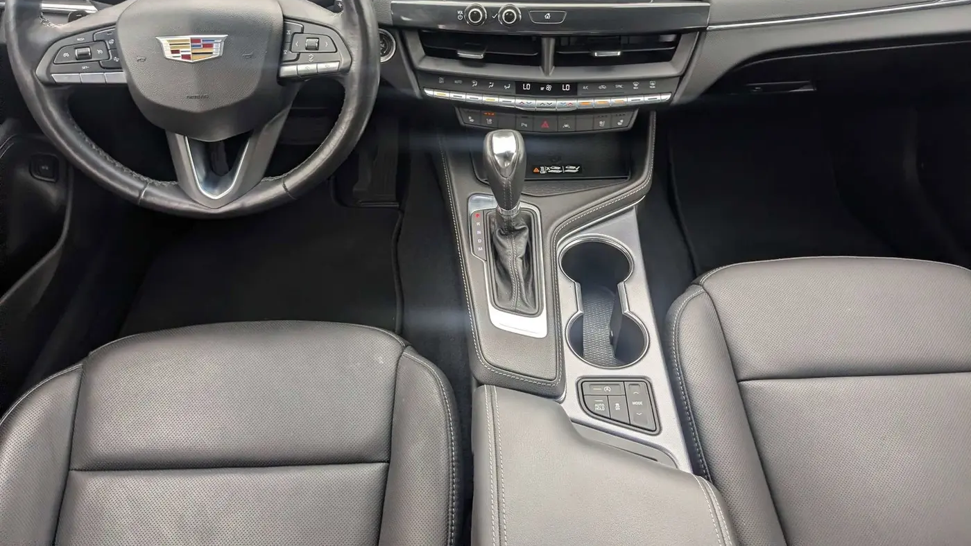 2022 Cadillac CT4 Premium Luxury