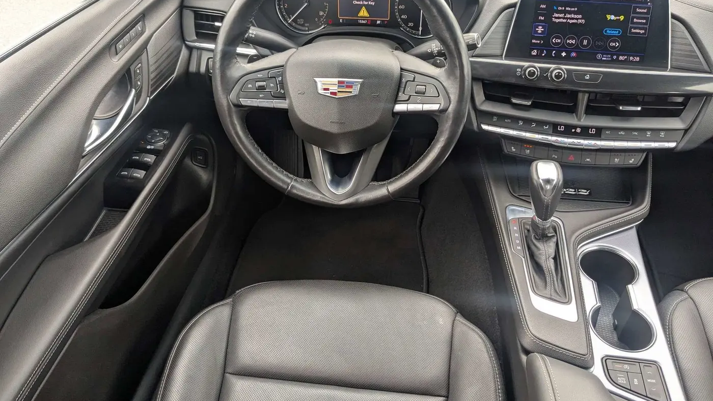 2022 Cadillac CT4 Premium Luxury