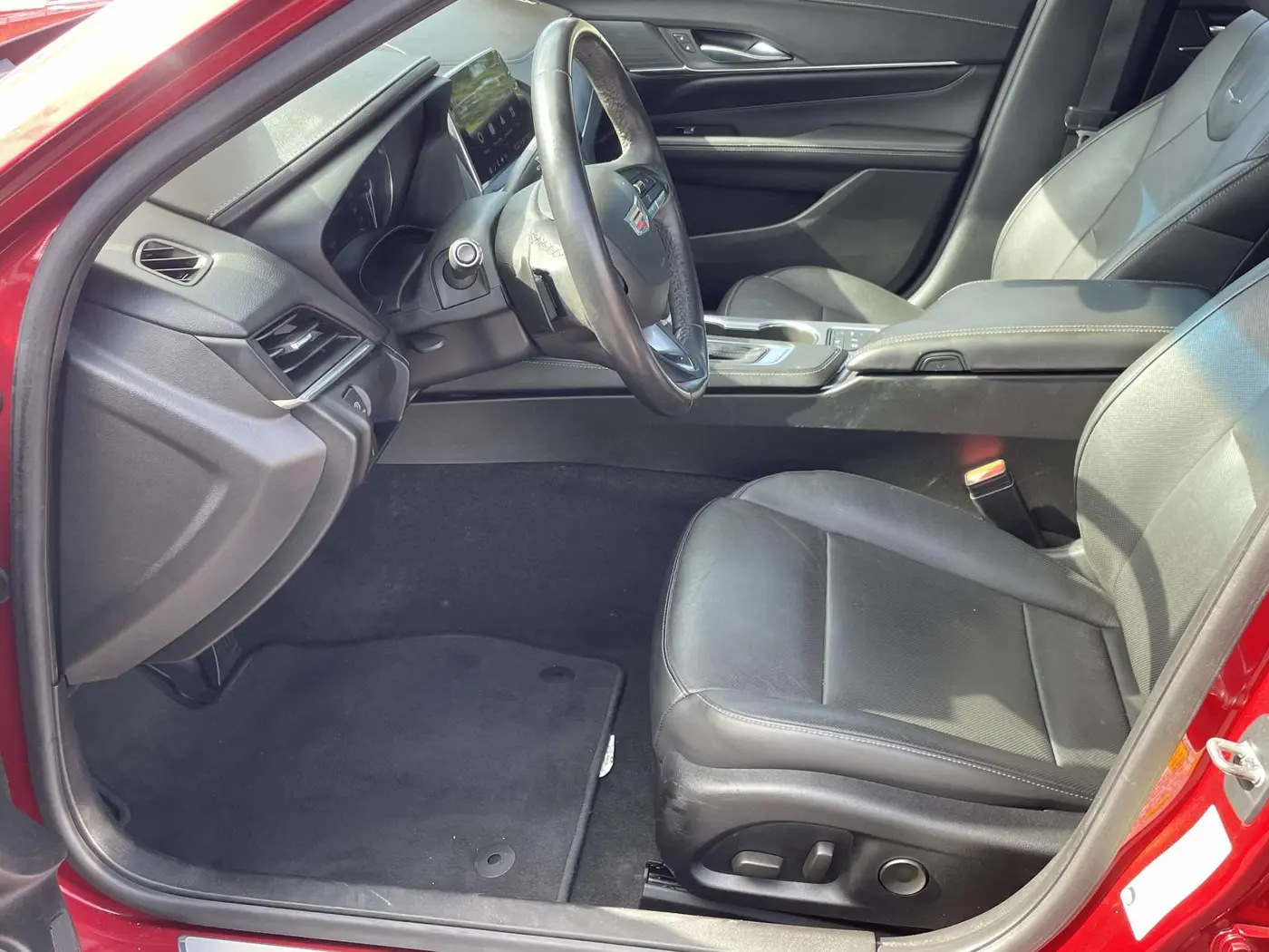 2021 Cadillac CT4 - $28,940